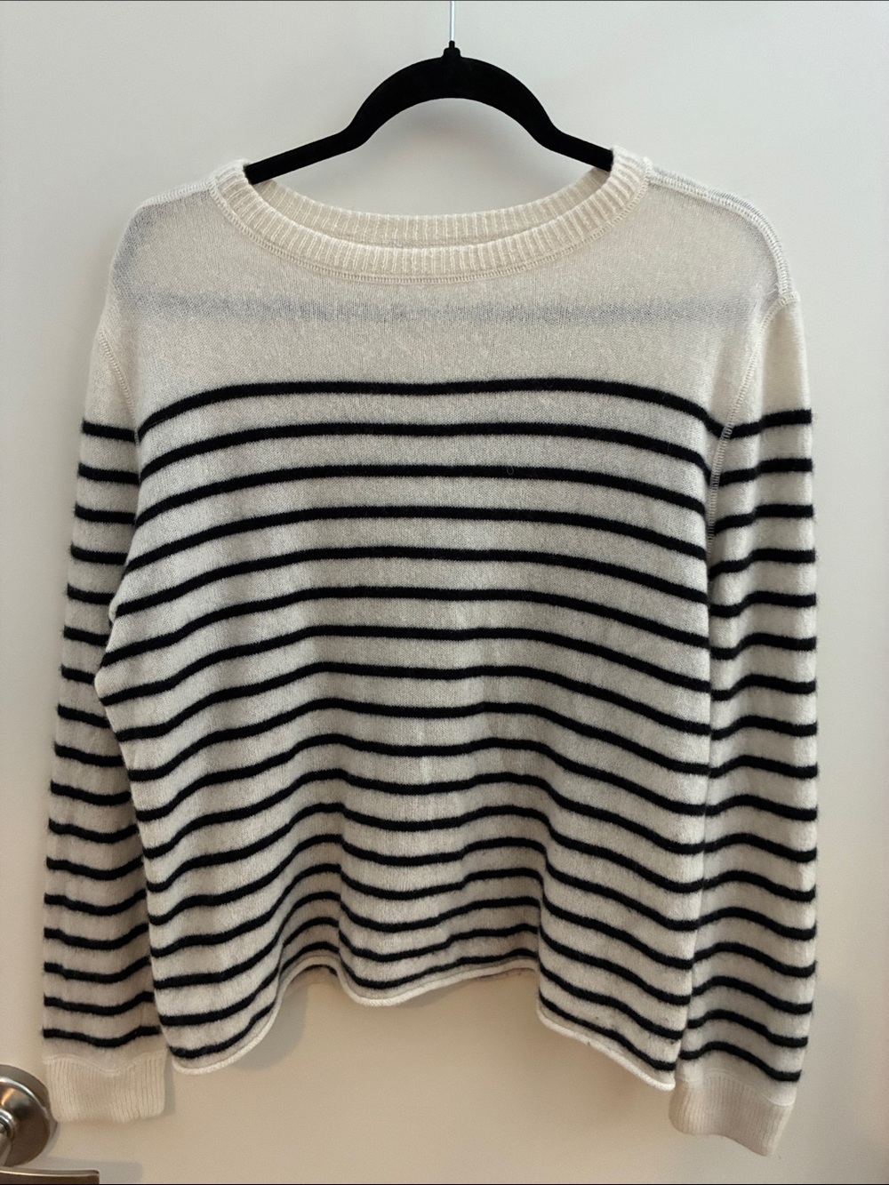 Reformation cashmere Classic Striped Crewneck Sweater - White/Navy M